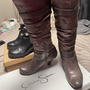 Jessica Simpson tri color grey slouch boots with strap